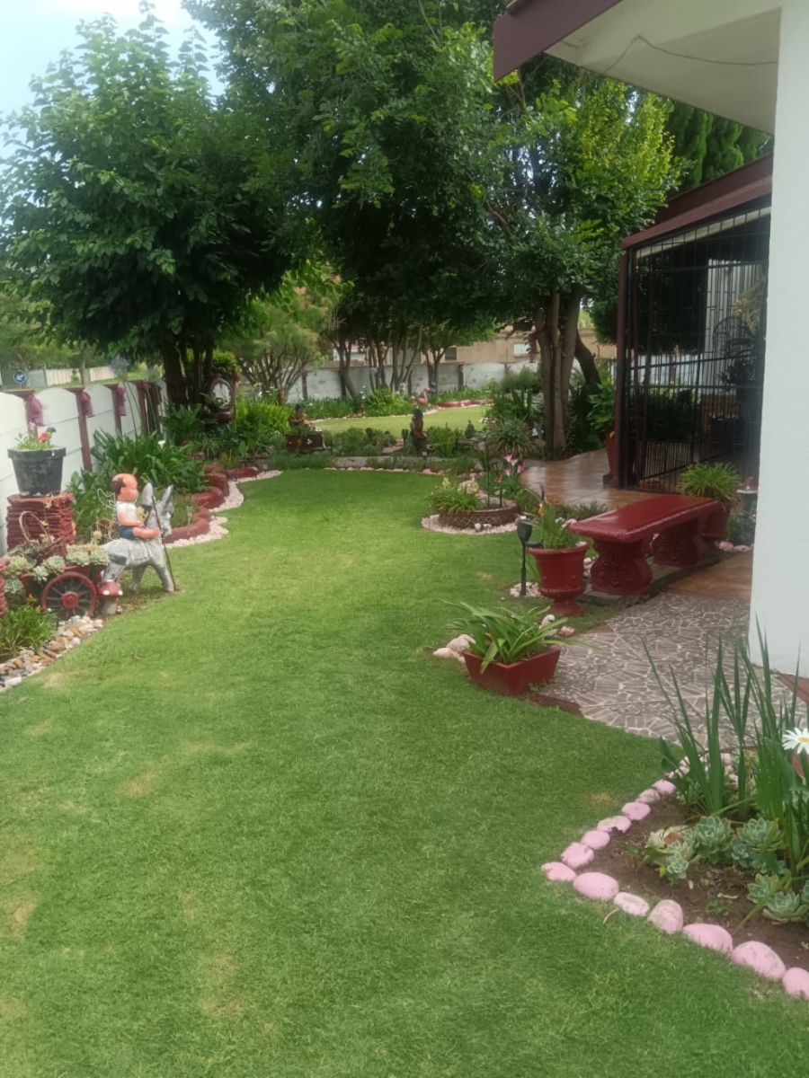4 Bedroom Property for Sale in Vredefort Free State